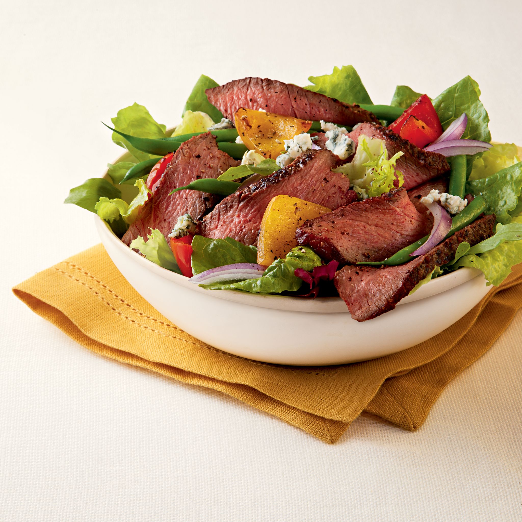 Steak Salad: Blue Cheese Variations For Different Palates